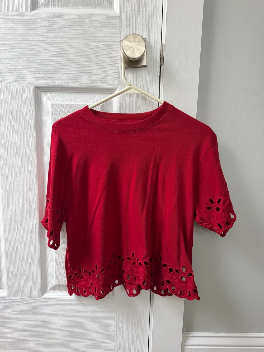American Eagle Outfitters Red Eyelet Hem Crop Tee